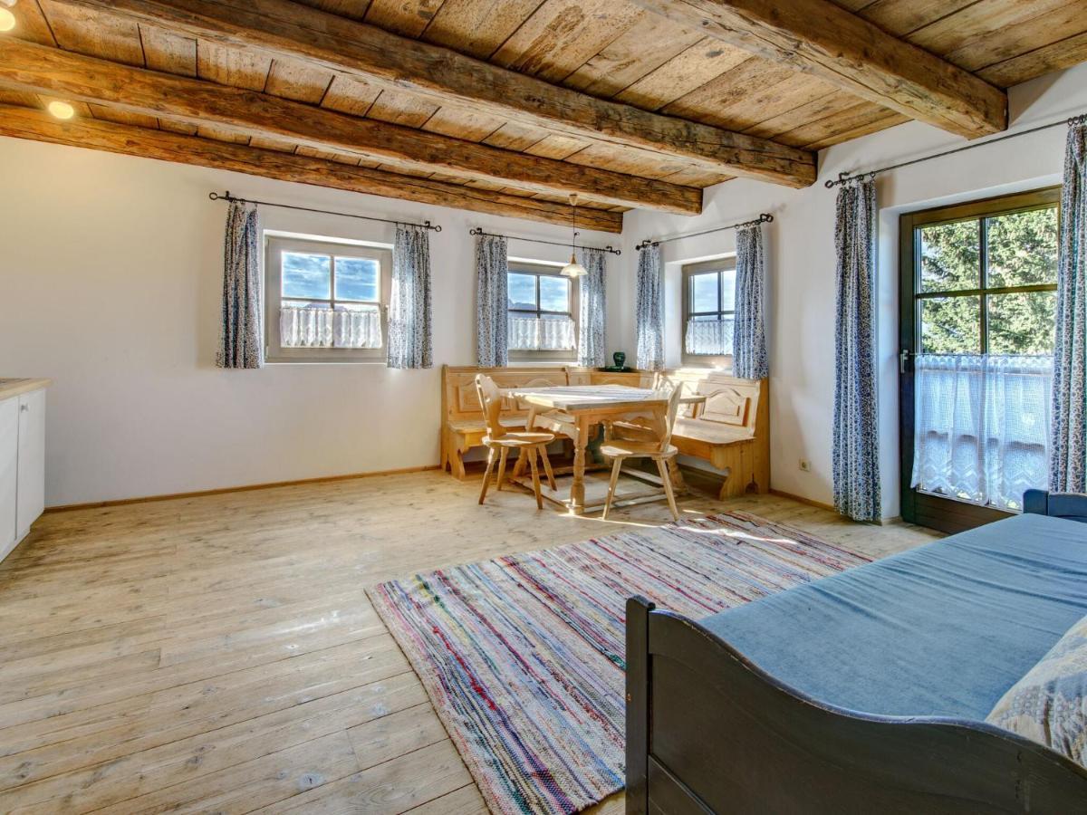 Apartment In Lienz With A Balcony Obernussdorf Exteriör bild